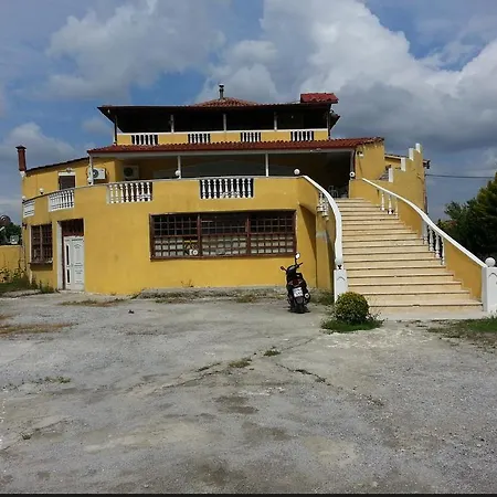 Отель Porto Village Skala Korinou