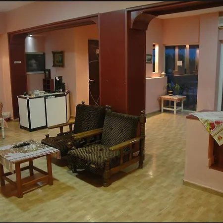 Porto Village Отель *